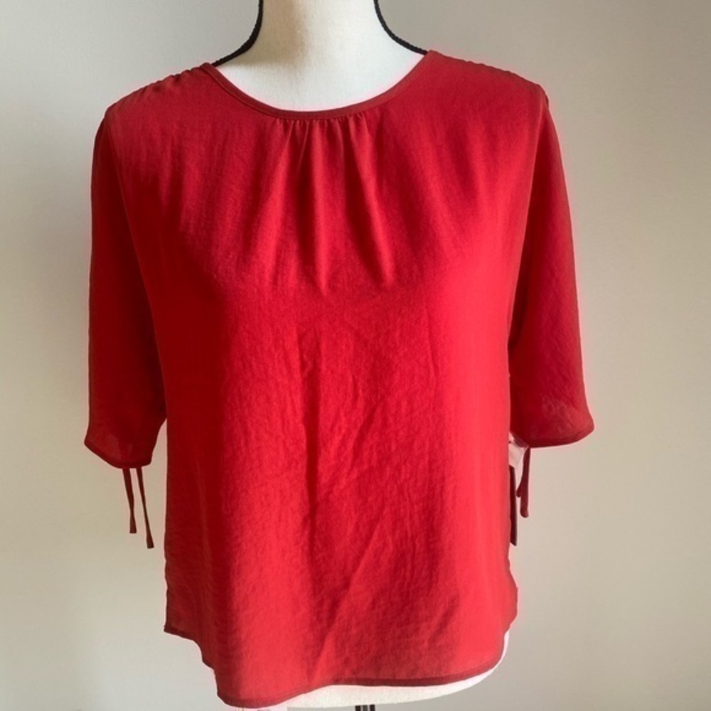 NWT Vince Camuto Red Split Sleeve Blouse Size XS